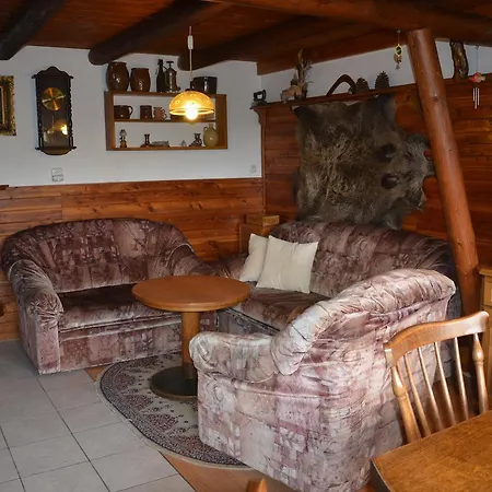 U Serifa Chalet